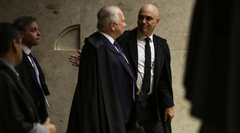 Fachin permite que AGU defenda Brasil e Alexandre de Moraes em ações da Rumble e Trump Media