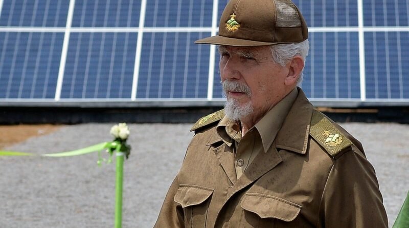 Falece aos 94 anos Ramiro Valdés, importante líder da Revolução Cubana