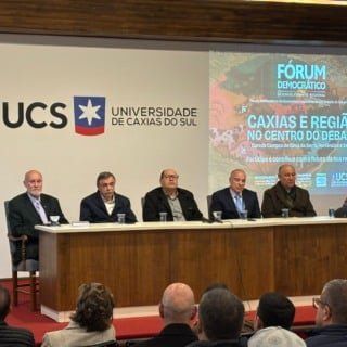 Fórum Democrático reúne lideranças em Caxias do Sul para discutir demandas da Serra Gaúcha