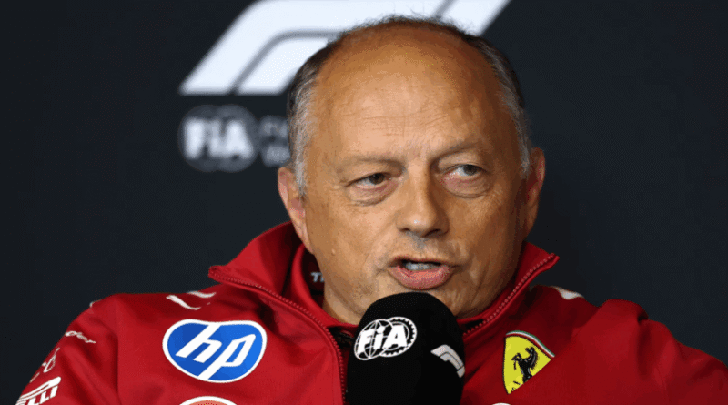 Fred Vasseur, chefe da Ferrari, é hospitalizado em Mônaco