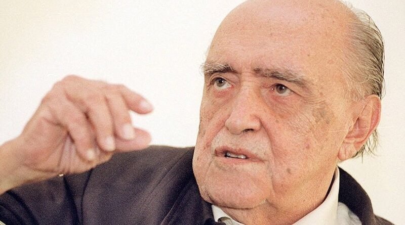 Julio Lopes sugere criação de semana oficial em homenagem a Oscar Niemeyer