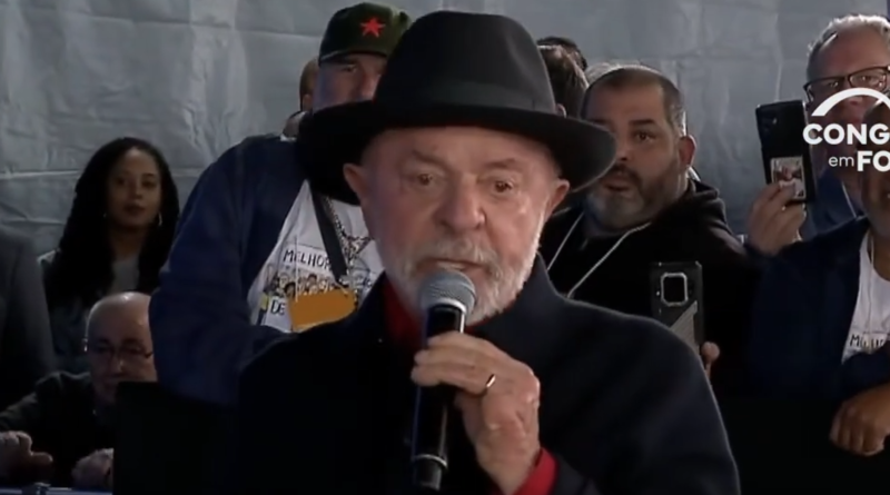 Lula critica Jorginho Mello e questiona sua inteligência