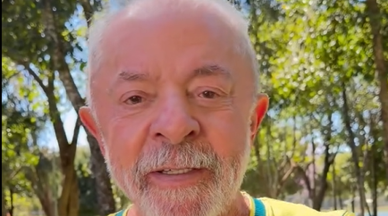 Lula solicita que seleção jogue com alma antes da estreia na Copa