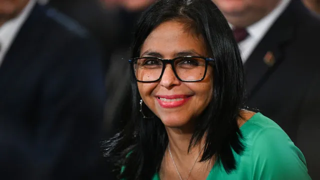 Maria Corina alerta que Delcy pode seguir o mesmo caminho de Maduro