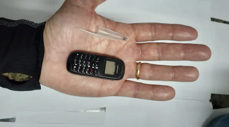 Minicelulares do tamanho de uma tampa de caneta levam Anatel a proibir vendas em lojas online