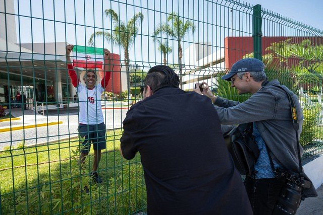 Mistério e Horror: Cadáver Descoberto em Frente ao Estádio da Seleção Iraniana na Copa do Mundo