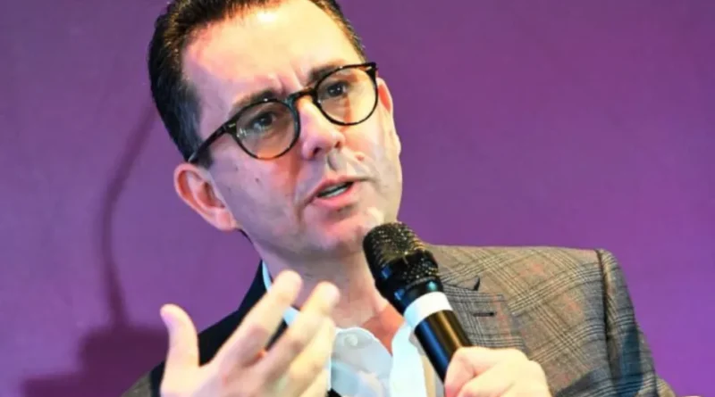 Paulo Serra desiste de candidatar-se ao governo de SP e avalia apoio a Tarcísio