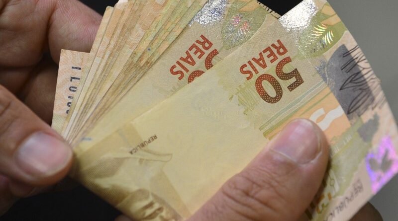 Proposta estabelece crime específico para fraudes em benefícios do INSS
