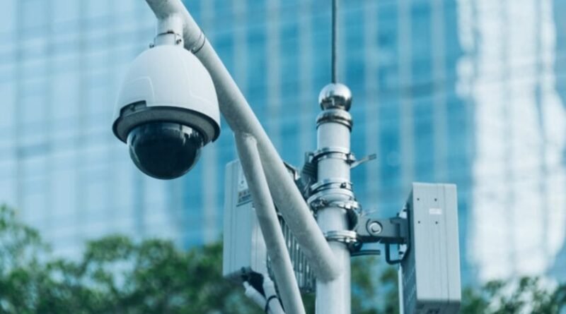 Startup transforma câmeras em sistema de vigilância ativa com uso de IA