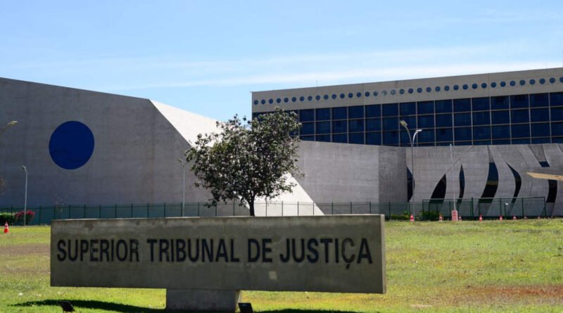 STJ investiga procuradora por desvio de milhões em verba para catadores