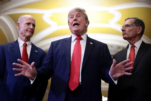 Trump solicita R$ 350 bilhões ao Congresso para emergências relacionadas ao Irã