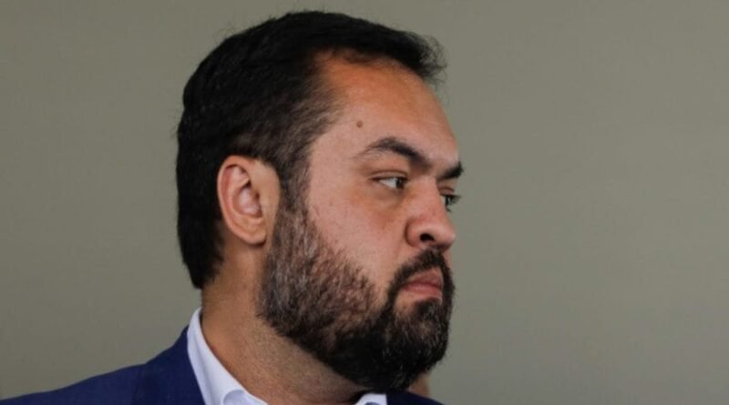 TSE decide pela manutenção da inelegibilidade de Castro sem revogação de diploma