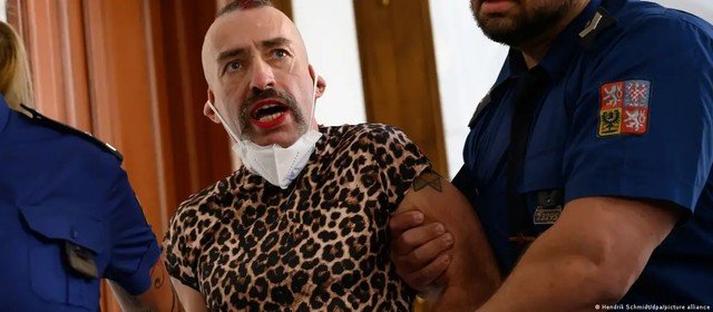 Alemanha desconsidera identidade de gênero e coloca 'neonazista trans' em penitenciária masculina