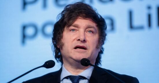 Argentina apresenta proposta de regulamentação para empresas de inteligência artificial com supervisão humana obrigatória