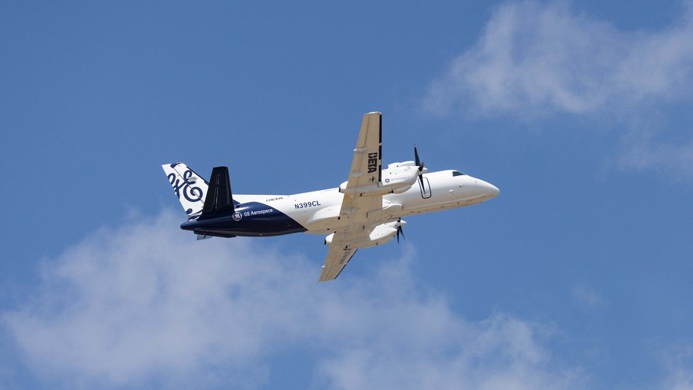 Versão modificada da aeronave Saab 340 fez primeiro voo em alta altitude com propulsão híbrida-elétrica