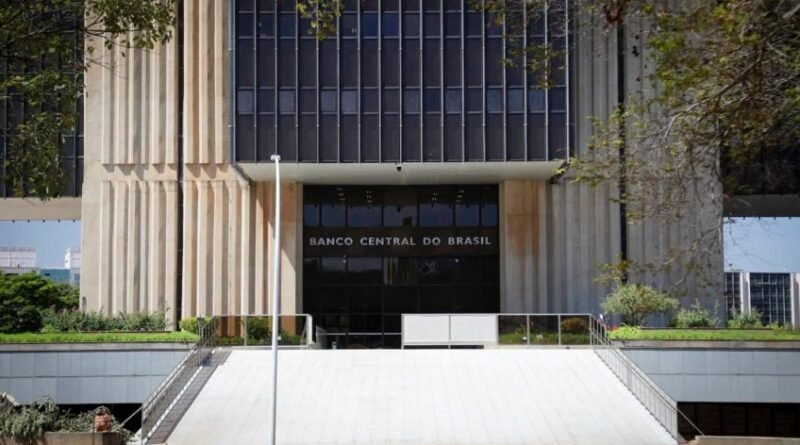 Banco Central altera normas para instituições financeiras que atuam com a autoridade monetária