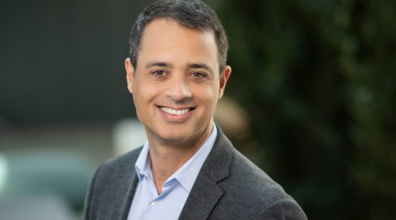 Brasileiro lidera nova divisão de inteligência artificial da Microsoft e revela sua trajetória