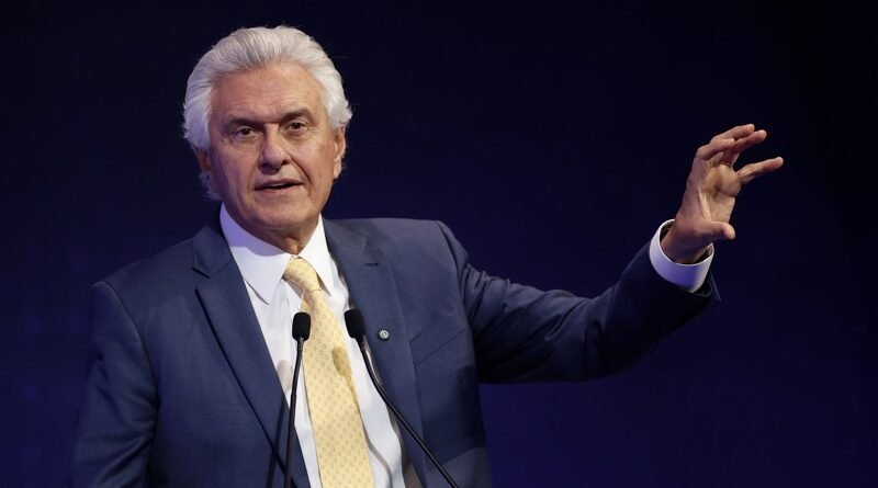 Caiado critica Flávio por declarações a embaixadores sobre venda de soja