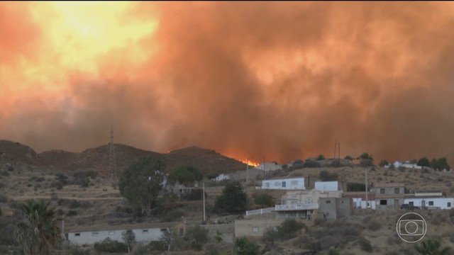 Casal britânico sobrevive a incêndio devastador na Espanha com 40% do corpo queimado