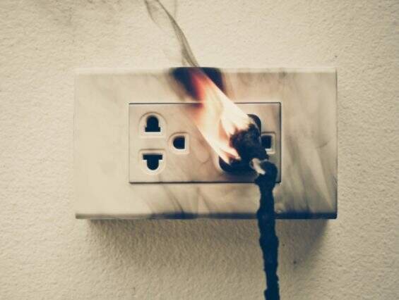 CEEE Equatorial destaca necessidade de medidas preventivas para evitar curto-circuitos devido a instalações elétricas inadequadas