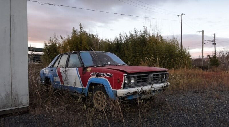 Cemitério de carros revela joias japonesas abandonadas e impossíveis de dirigir novamente