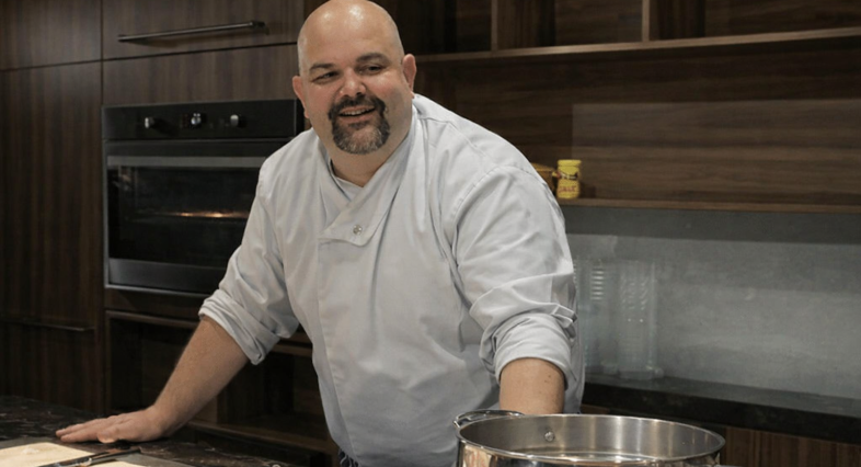 Chef de Cozinha da Feevale é destaque na gastronomia local