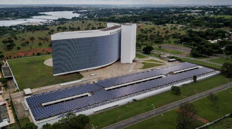 Convenções partidárias iniciam a corrida para as eleições de 2026