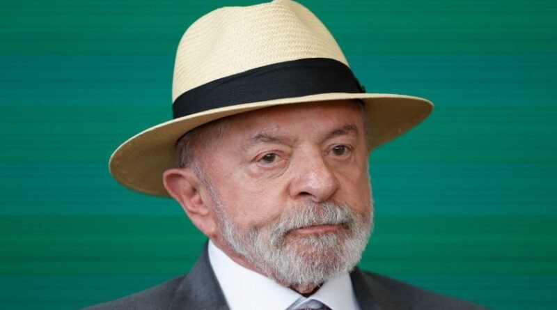 Divisão na equipe de Lula sobre participação em debates para 2026