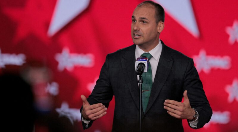 Eduardo Bolsonaro classifica vídeo de Michelle como ato de imaturidade