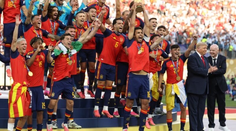 Espanha conquista bicampeonato mundial ao vencer Argentina na prorrogação após 16 anos