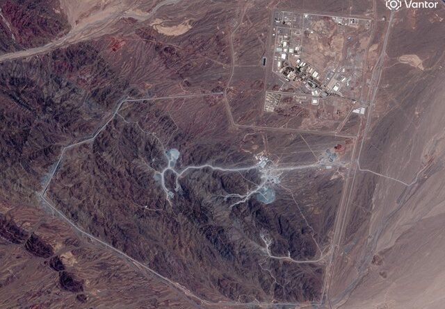 Exército do Irã ameaça retaliar contra interesses dos EUA em resposta a ataques a instalações nucleares