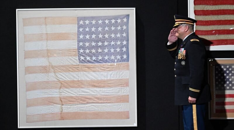 Governo Trump desconsidera desfile supremacista durante celebrações do 250º aniversário dos EUA