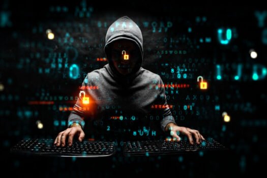 Industrialização do cibercrime demanda resposta coletiva mais eficaz no Brasil