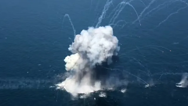 Irã realiza ataque a bases militares dos EUA, destrói três jatos e provoca mortes