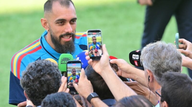 Jogador espanhol comenta sobre possibilidade de cumprimentar Trump e deseja que tempo passe rápido para esquecer