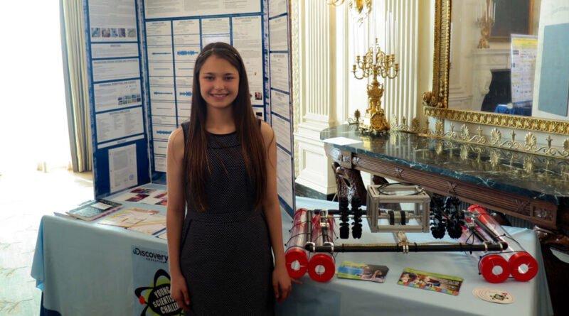 Jovem inventora de 15 anos cria gerador oceânico com cano de PVC e US$ 12, que continua a atrair atenção uma década depois