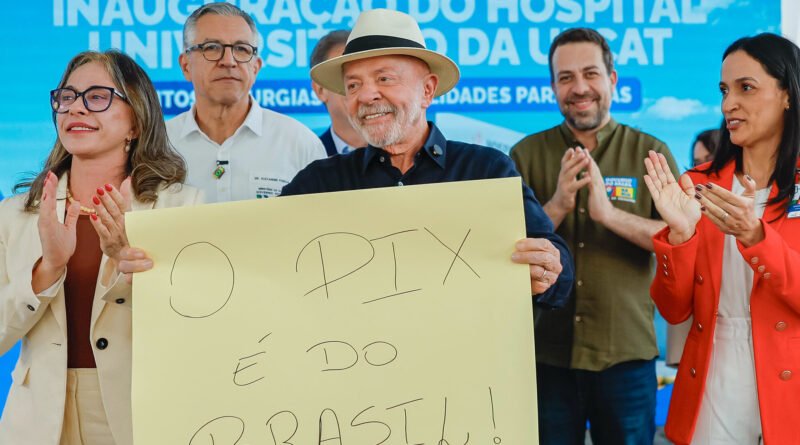Lula afirma que discutirá tarifaço somente após manifestação de Trump e garante que ninguém vencerá o Brasil com mentiras