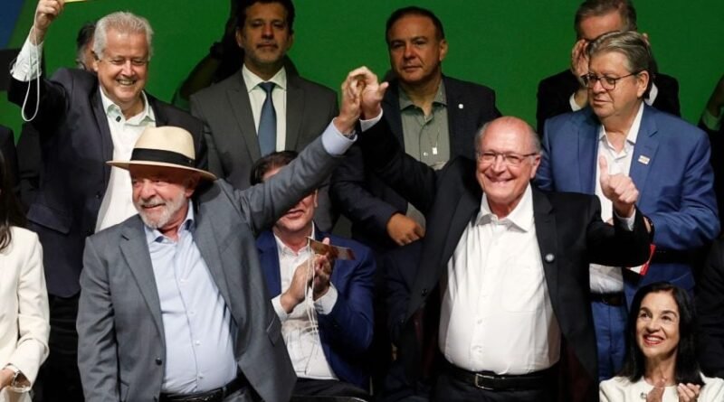 Lula afirma que não perderá a eleição mesmo com erros ao lado de Alckmin