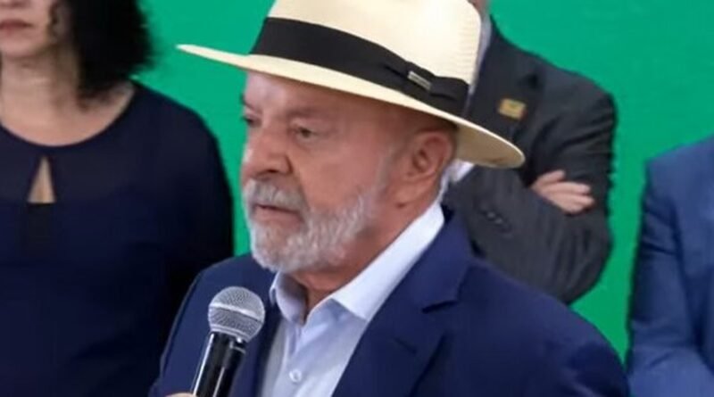 Lula anuncia que Brasil comercializará armas da paz apenas para fins simbólicos