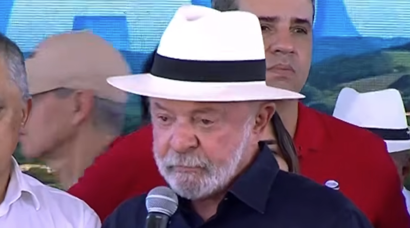 Lula condena veto eleitoral a inaugurações e classifica como "papagaiada desgraçada"