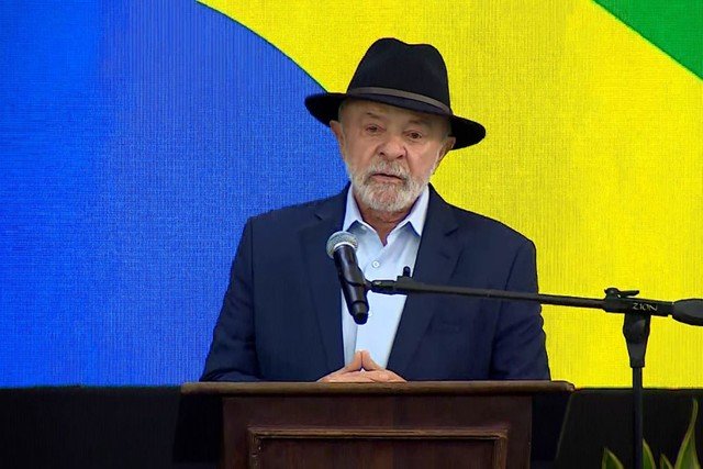 Lula Desafia Expectativas em Semana Crítica para Novas Taxas dos EUA