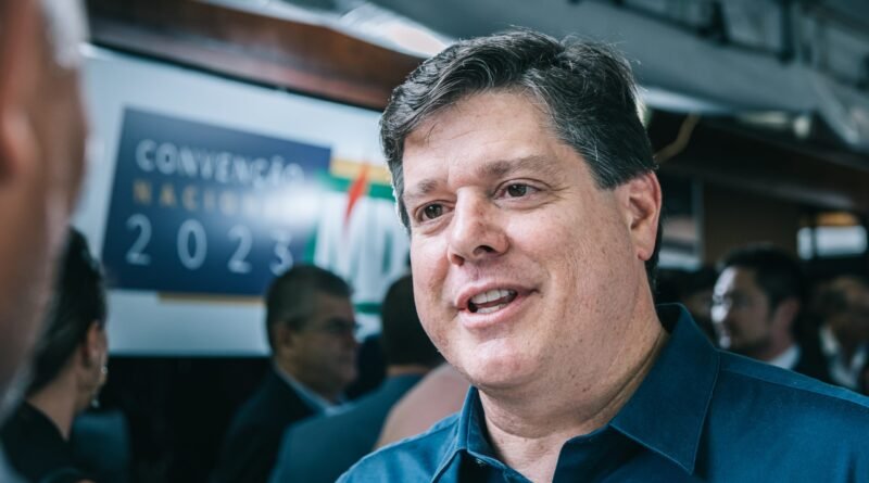 MDB opta por não apoiar candidatos à presidência e permite que diretórios decidam seus apoios