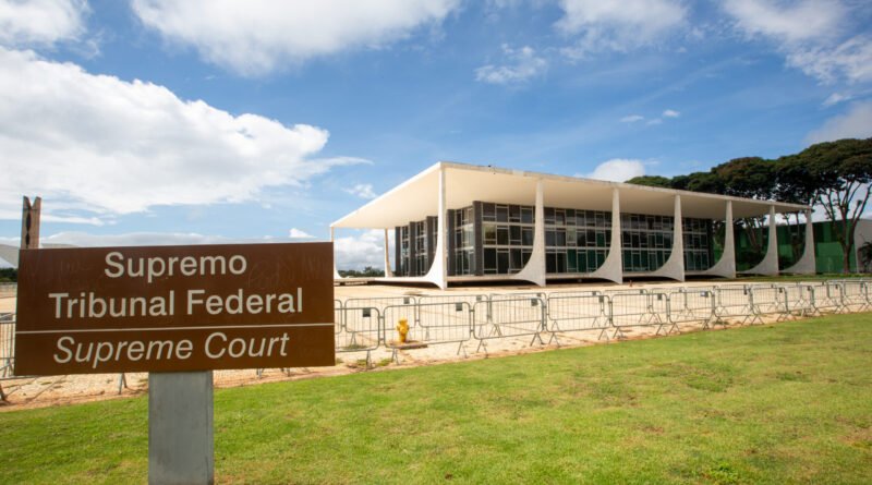 Mendonça autoriza PF a investigar tráfico de influência de Lulinha no governo