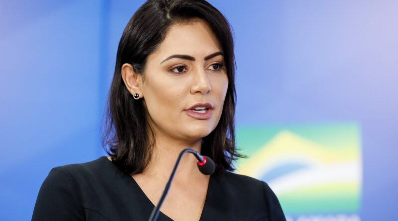Michelle Bolsonaro compartilha vídeo sobre a festa de Vorcaro na 'Noite das Astronautas'