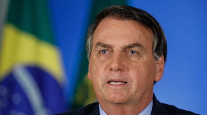 Moraes proíbe visitas a Bolsonaro por 30 dias