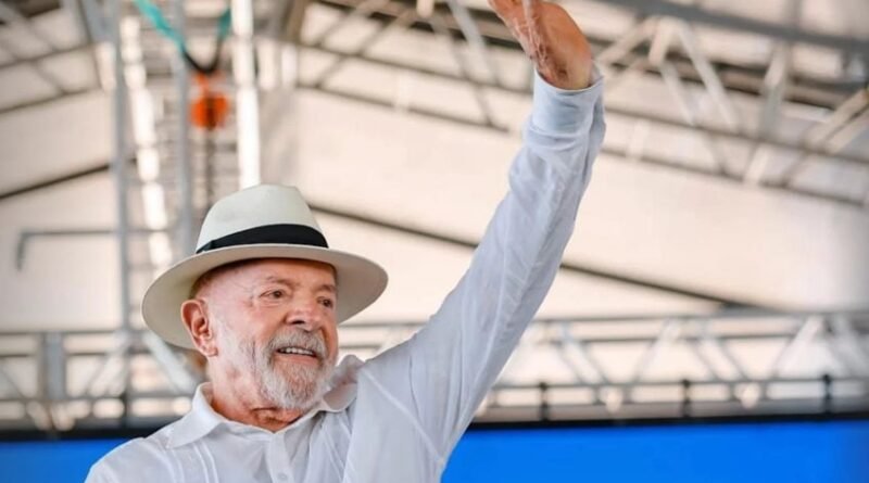 Novo solicita ao TCU bloqueio de R$ 763 milhões em publicidade do governo Lula