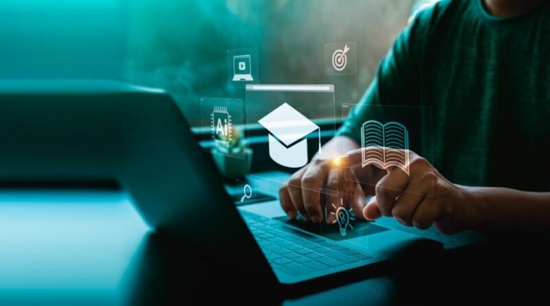 Programa Eu Capacito capacita 3 milhões de pessoas com cursos gratuitos de tecnologia