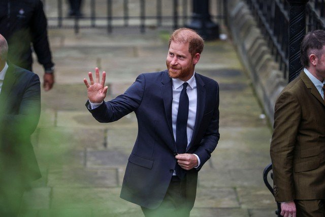Rei Charles III e Príncipe Harry: Encontro Histórico para Superar Crise na Realeza