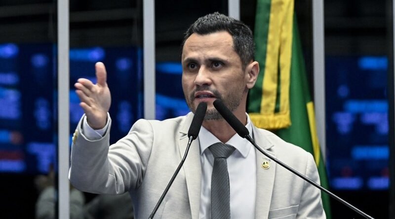 Republicanos anunciam desistência da candidatura de Cleitinho ao governo de Minas