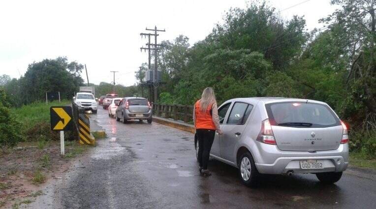 Rodovias do Rio Grande do Sul enfrentam bloqueios devido às chuvas
